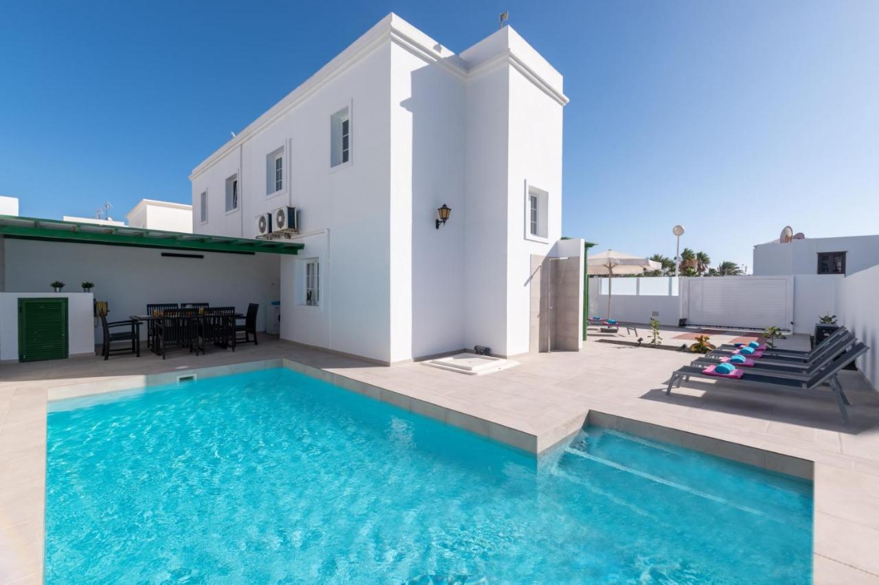 Villa Togio 2 By Villa Plus Puerto del Carmen  Luaran gambar